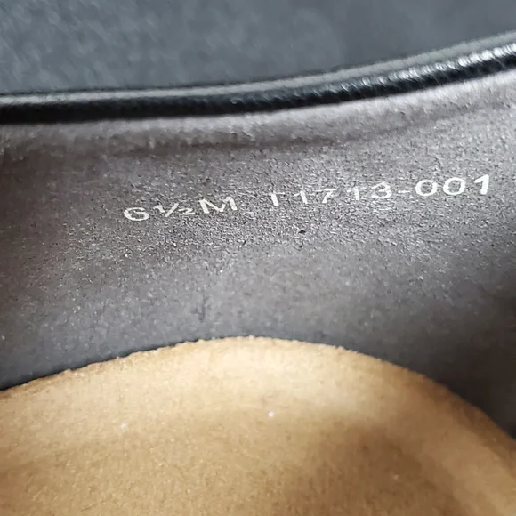 Trotters Women's Black Leather Loafers NWOT Sz 6.5 - Picture 10 of 11